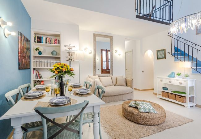 Villa in Viareggio - VILLA PAOLA house close to the Beach in VIAREGGIO Villa in Viareggio - VILLA PAOLA house close to the Beach in VIAREGGIO