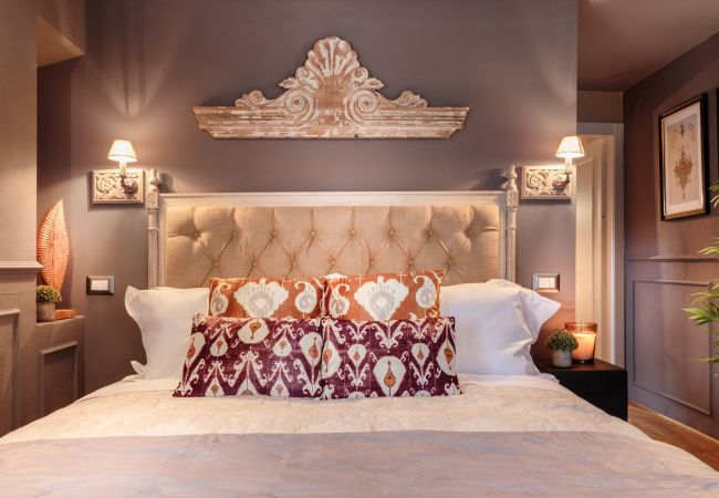 Appartement in Lucca - The Palatial Suite: Smart Luxury Home in Lucca Appartement in Lucca - The Palatial Suite: Smart Luxury Home in Lucca