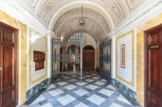 Appartement in Lucca - The Palatial Suite: Smart Luxury Home in Lucca