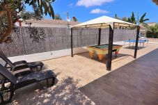 Chalet in Playa de Muro - Ca Na Coloma 145 fantástica villa con piscina, barbacoa, billar, ping pong y WiFi