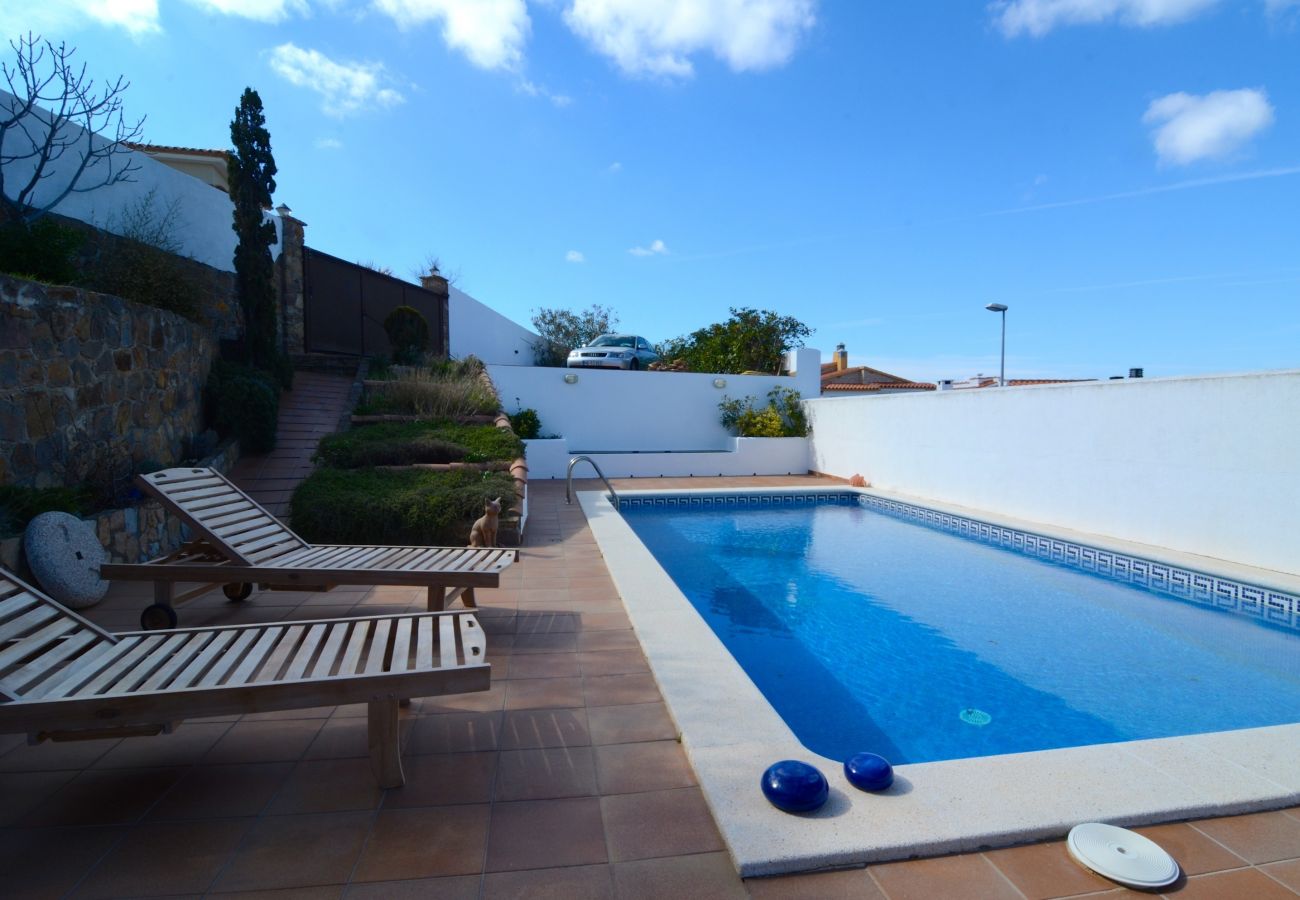 Villa in L'Escala - VILLA GARBINELL Villa in L'Escala - VILLA GARBINELL