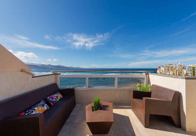  in Las Palmas de Gran Canaria - Awesome beachfront terrace By CanariasGetaway  