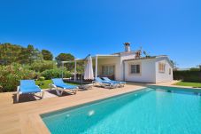 Finca in Cala Murada - Can Lluis 191 fantástica villa con piscina, terraza, barbacoa y aire acondicionado