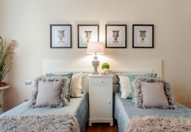 Appartement in Lucca - CASA UGOLINO, State of the Art Central 2 Bedrooms Apartment in Lucca Appartement in Lucca - CASA UGOLINO, State of the Art Central 2 Bedrooms Apartment in Lucca