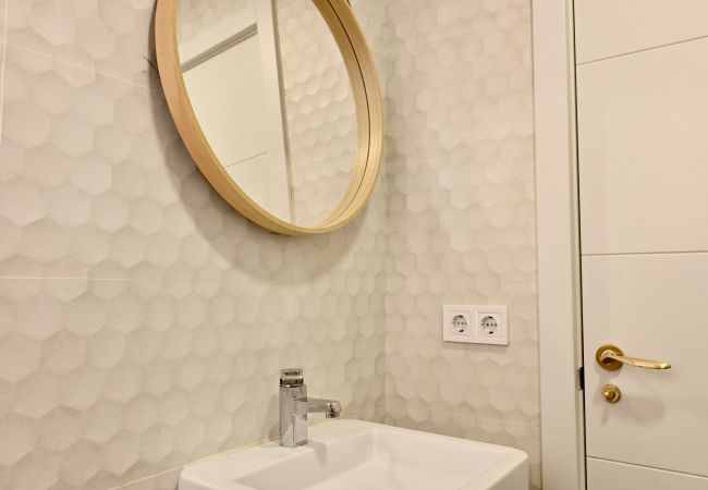 Appartement in Madrid - MADRID RIO - PALACIO REAL- HOSPITAL 12 OCTUBRE -3 ROOMS - 2 BATHROOMS.Temporal  Appartement in Madrid - MADRID RIO - PALACIO REAL- HOSPITAL 12 OCTUBRE -3 ROOMS - 2 BATHROOMS.Temporal