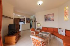 Appartement in San Bartolomé de Tirajana - Altamar 60 Balcony beach views By CanariasGetaway 