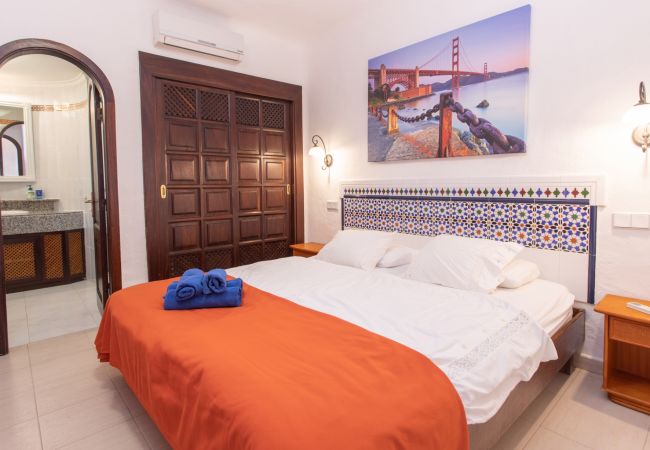 Huis in Maspalomas - Altamar 28 with terrace&pool By CanariasGetaway Huis in Maspalomas - Altamar 28 with terrace&pool By CanariasGetaway