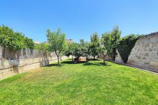 Huis in Sineu - Ca S'Escolà 175 tradicional casa mallorquina con jardín, gran barbacoa y WiFi