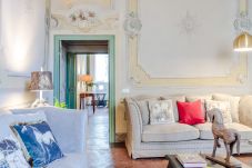 Appartement in Lucca - 8 Bedrooms Luxury Apartment in the Heart of Lucca