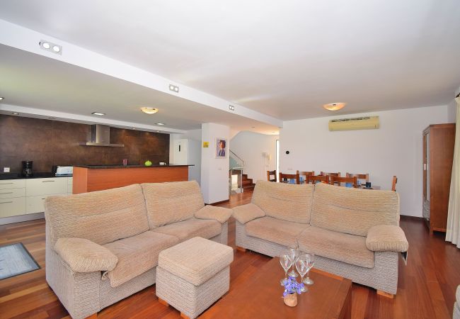 Rijhuis in Playa de Muro - Siulador 107 fantástica villa con piscina privada, terraza, mesa de billar, ping pong y aire acondicionado Rijhuis in Playa de Muro - Siulador 107 fantástica villa con piscina privada, terraza, mesa de billar, ping pong y aire acondicionado