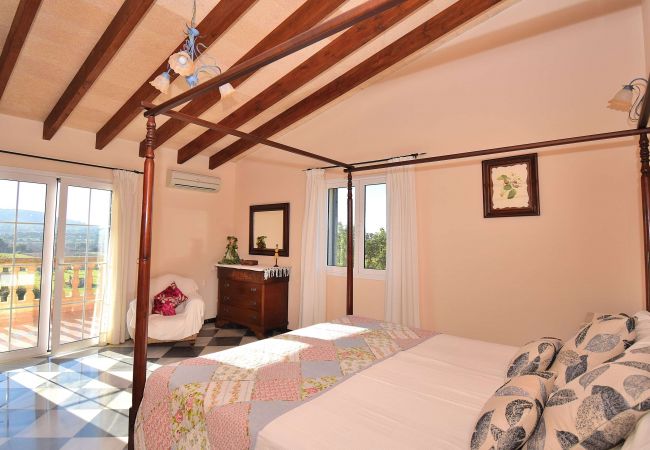 Finca in Cas Concos - Can Claret Gran 176 maravillosa villa con piscina privada, gran terraza, aire acondicionado y WiFi Finca in Cas Concos - Can Claret Gran 176 maravillosa villa con piscina privada, gran terraza, aire acondicionado y WiFi