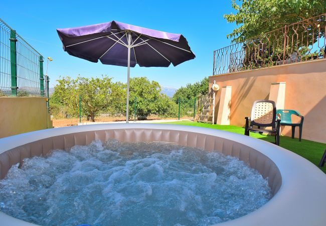 Finca in Muro - Terra Nostra 147 acogedora finca con impresionantes vistas, terraza, jacuzzi y aire acondicionado Finca in Muro - Terra Nostra 147 acogedora finca con impresionantes vistas, terraza, jacuzzi y aire acondicionado