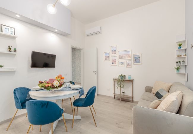 Appartement in Viareggio - Modern Apartment by the Beach Promenade in Viareggio Appartement in Viareggio - Modern Apartment by the Beach Promenade in Viareggio