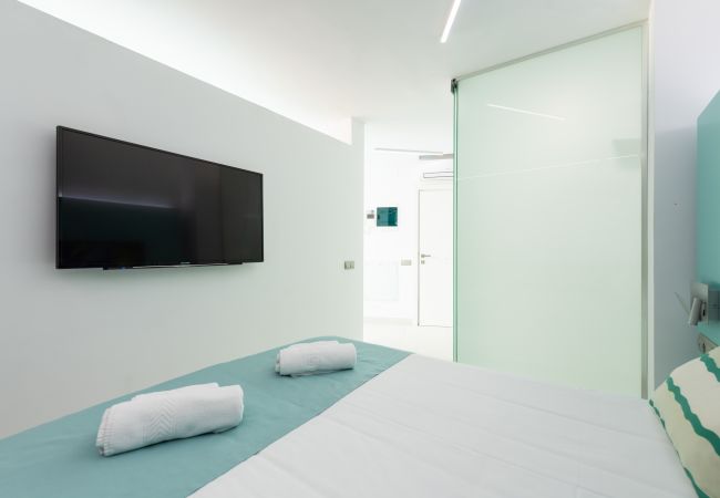Appartement in Las Palmas de Gran Canaria - Edison Building 201 By CanariasGetaway  Appartement in Las Palmas de Gran Canaria - Edison Building 201 By CanariasGetaway