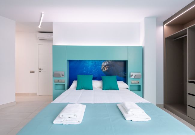 Studio in Las Palmas de Gran Canaria - Edison Building 203 By CanariasGetaway  Studio in Las Palmas de Gran Canaria - Edison Building 203 By CanariasGetaway