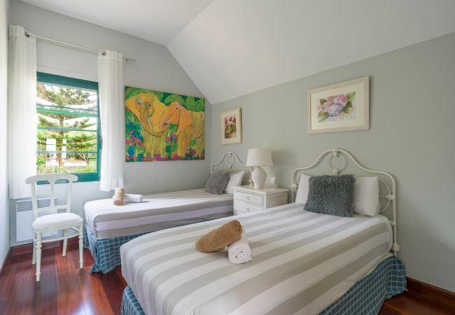 Huis in Santa Brígida - House with cozy garden BBQ  Huis in Santa Brígida - House with cozy garden BBQ