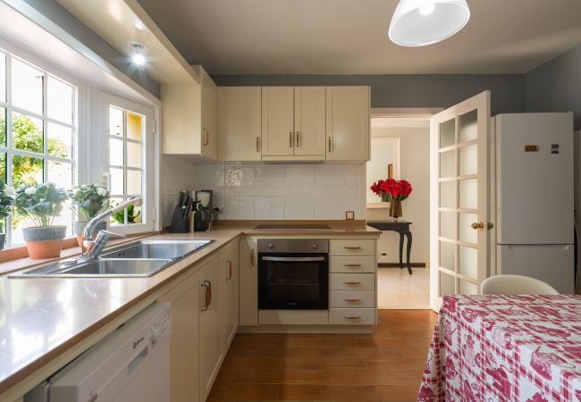 Huis in Santa Brígida - House with cozy garden BBQ  Huis in Santa Brígida - House with cozy garden BBQ