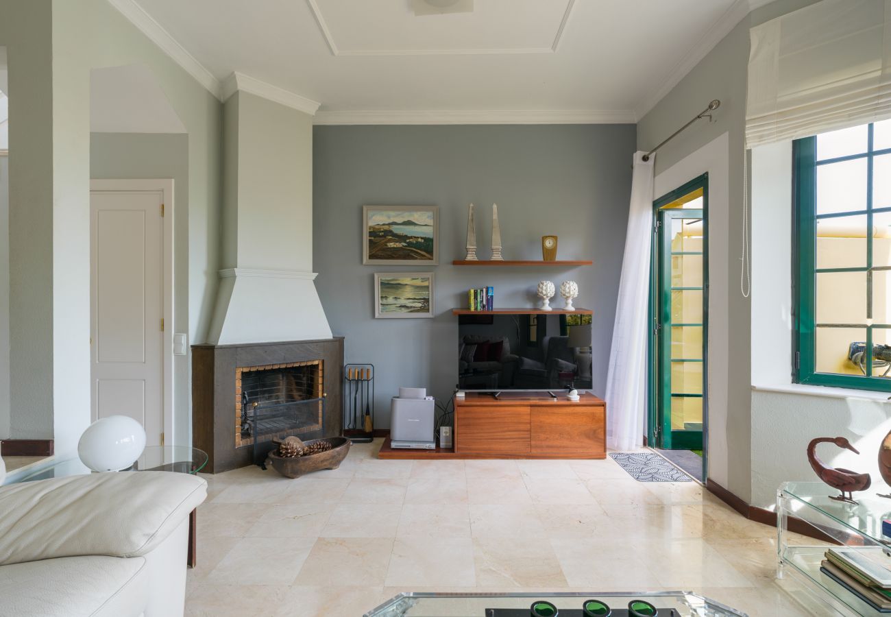 Huis in Santa Brígida - House with cozy garden BBQ  Huis in Santa Brígida - House with cozy garden BBQ