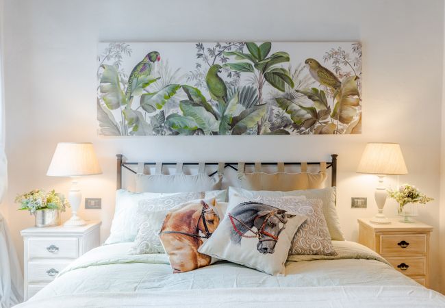 Villa in Vorno - RIO DELLE FATE, a Fairytale Home along the Stream in Vorno, Lucca Villa in Vorno - RIO DELLE FATE, a Fairytale Home along the Stream in Vorno, Lucca