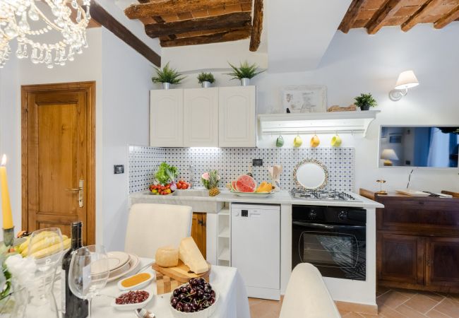 Villa in Vorno - RIO DELLE FATE, a Fairytale Home along the Stream in Vorno, Lucca Villa in Vorno - RIO DELLE FATE, a Fairytale Home along the Stream in Vorno, Lucca