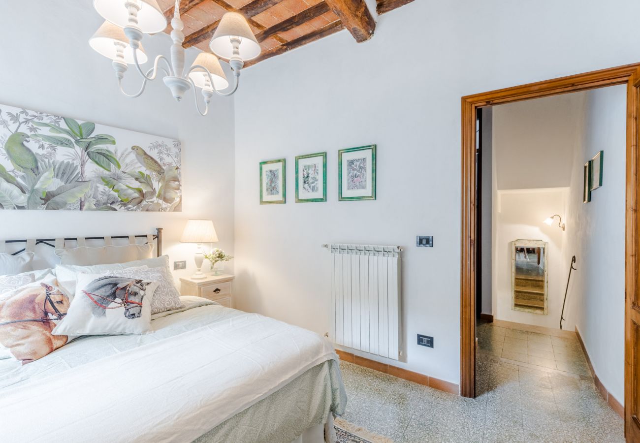 Villa in Vorno - RIO DELLE FATE, a Fairytale Home along the Stream in Vorno, Lucca Villa in Vorno - RIO DELLE FATE, a Fairytale Home along the Stream in Vorno, Lucca