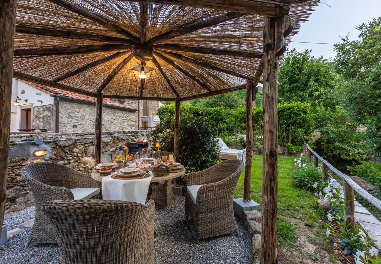 Villa in Vorno - RIO DELLE FATE, a Fairytale Home along the Stream in Vorno, Lucca Villa in Vorno - RIO DELLE FATE, a Fairytale Home along the Stream in Vorno, Lucca