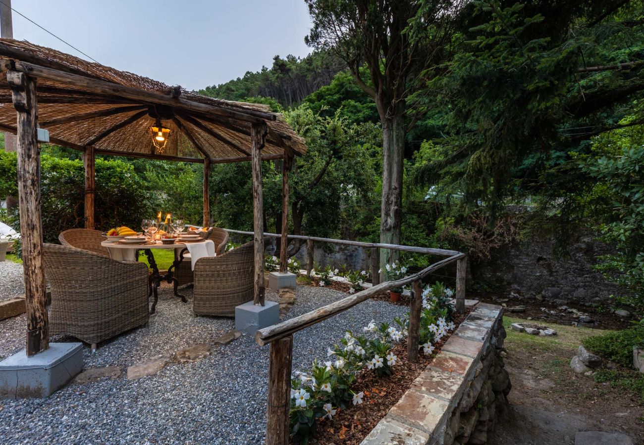 Villa in Vorno - RIO DELLE FATE, a Fairytale Home along the Stream in Vorno, Lucca Villa in Vorno - RIO DELLE FATE, a Fairytale Home along the Stream in Vorno, Lucca