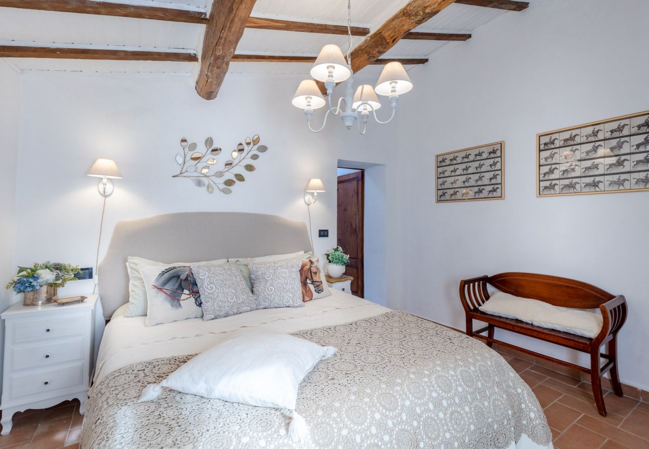 Villa in Vorno - RIO DELLE FATE, a Fairytale Home along the Stream in Vorno, Lucca Villa in Vorno - RIO DELLE FATE, a Fairytale Home along the Stream in Vorno, Lucca