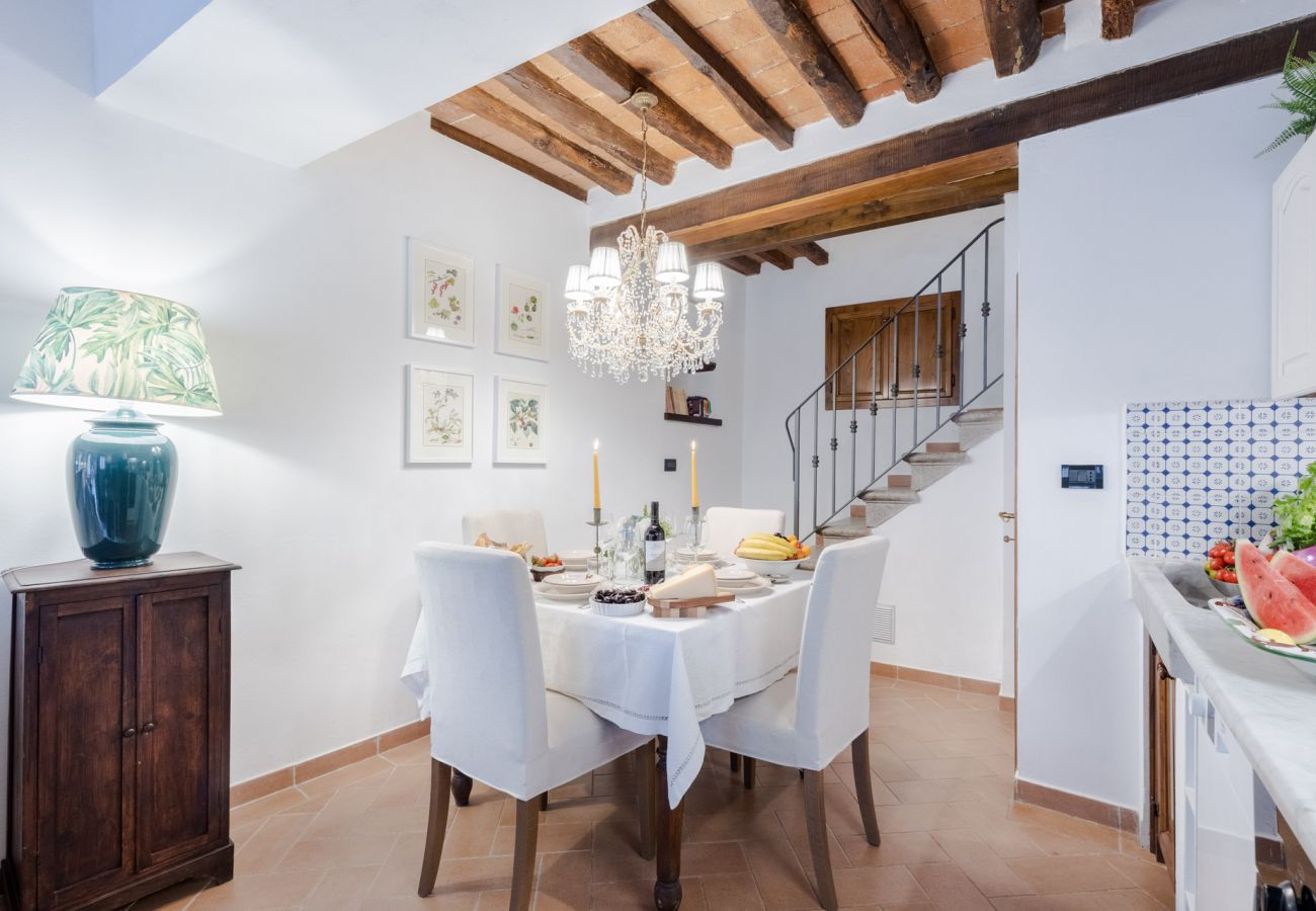 Villa in Vorno - RIO DELLE FATE, a Fairytale Home along the Stream in Vorno, Lucca Villa in Vorno - RIO DELLE FATE, a Fairytale Home along the Stream in Vorno, Lucca