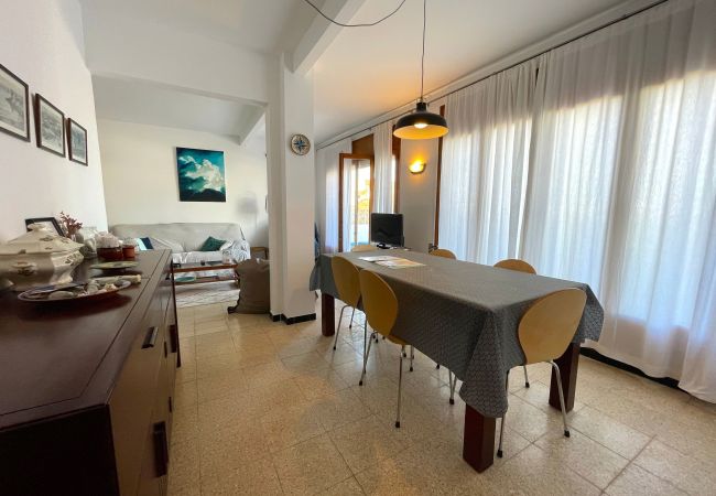 Appartement in L'Escala - LA TORRE ATIC Appartement in L'Escala - LA TORRE ATIC