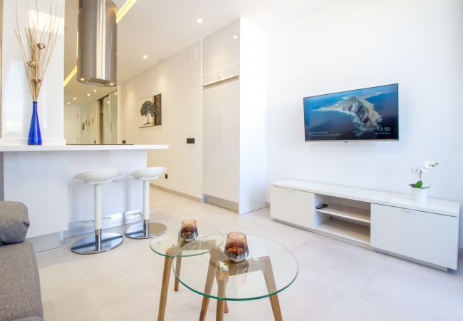 Studio in Las Palmas de Gran Canaria - Mainstream home with balcony By Canariasgetaway Studio in Las Palmas de Gran Canaria - Mainstream home with balcony By Canariasgetaway