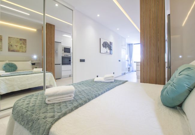 Studio in Las Palmas de Gran Canaria - Mainstream home with balcony By Canariasgetaway Studio in Las Palmas de Gran Canaria - Mainstream home with balcony By Canariasgetaway