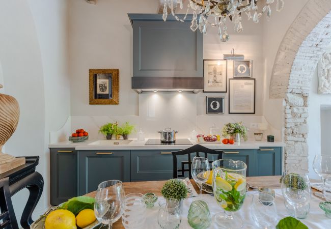Appartement in Lucca - Luxury Apartment with Private Garden inside Lucca Appartement in Lucca - Luxury Apartment with Private Garden inside Lucca