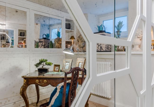 Appartement in Lucca - Luxury Apartment with Private Garden inside Lucca Appartement in Lucca - Luxury Apartment with Private Garden inside Lucca