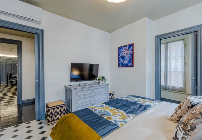 Appartement in Lucca - Smart and Luxury 2 bedrooms 2 bathrooms first floor apartment centrally located inside the walls of Lucca Appartement in Lucca - Smart and Luxury 2 bedrooms 2 bathrooms first floor apartment centrally located inside the walls of Lucca