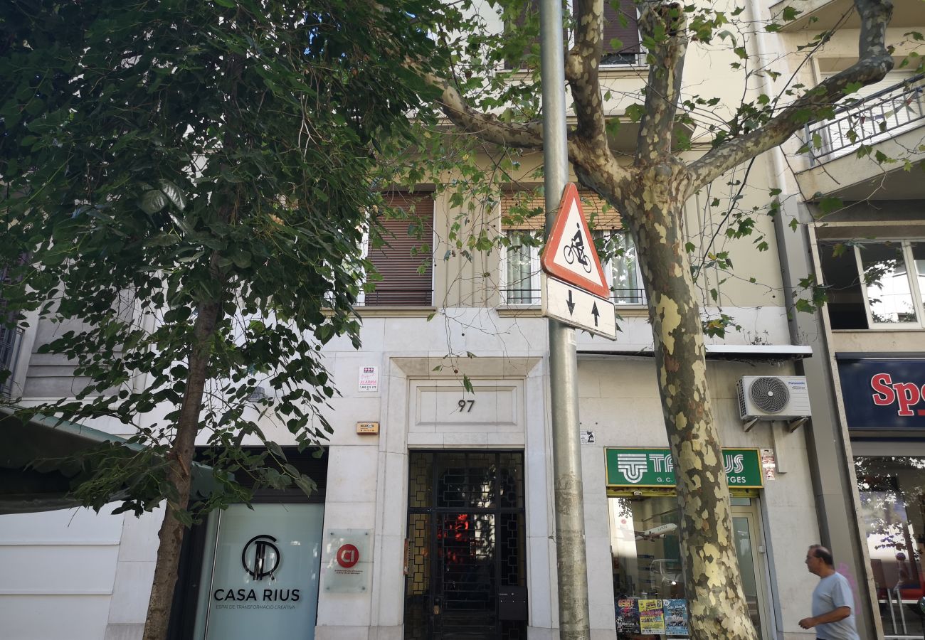 Appartement in Barcelona - EIXAMPLE CENTER NEXT TO PASSEIG GRACIA Appartement in Barcelona - EIXAMPLE CENTER NEXT TO PASSEIG GRACIA