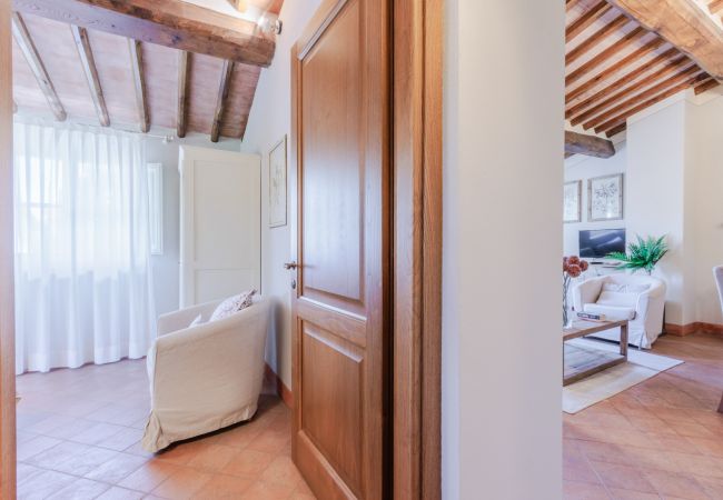 Appartement in Monte San quirico - Maria Farmhouse Apartment in Wine Resort in Lucca Appartement in Monte San quirico - Maria Farmhouse Apartment in Wine Resort in Lucca