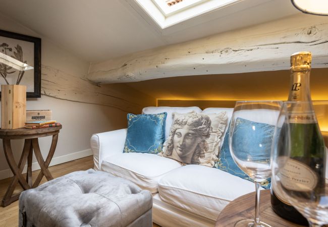 Appartement in Lucca - Moro Studio Suite, Smart Classy Apartment in Lucca Appartement in Lucca - Moro Studio Suite, Smart Classy Apartment in Lucca