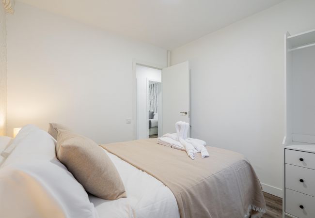 Appartement in Madrid - Parque de Atracciones-Zoo-Casa de Campo .Temporal Appartement in Madrid - Parque de Atracciones-Zoo-Casa de Campo .Temporal