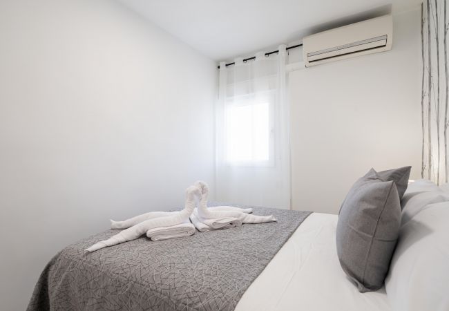 Appartement in Madrid - Parque de Atracciones-Zoo-Casa de Campo .Temporal Appartement in Madrid - Parque de Atracciones-Zoo-Casa de Campo .Temporal