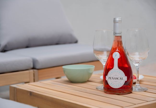 Studio in Madrid - ESTUDIO-TETUAN  Studio in Madrid - ESTUDIO-TETUAN