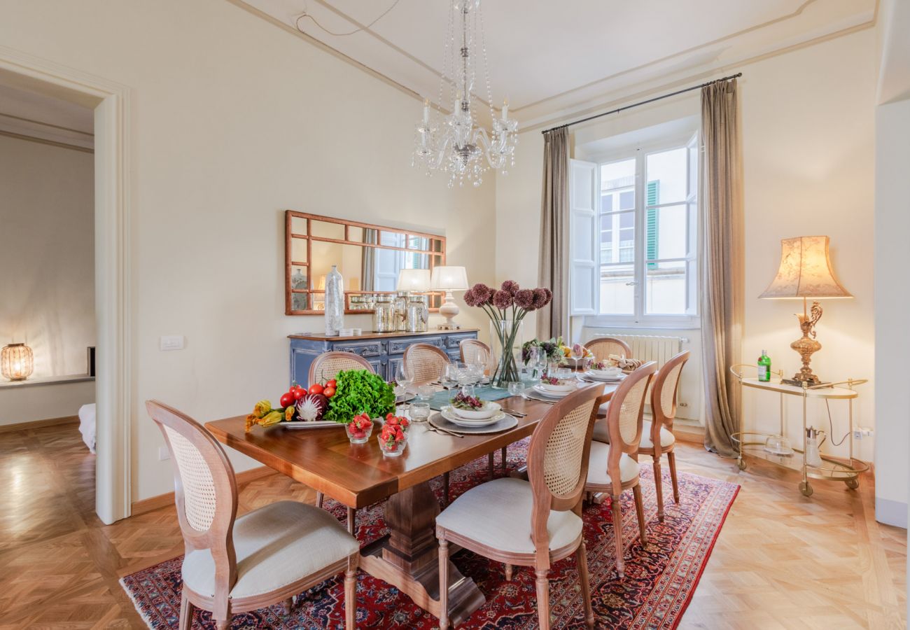 Appartement in Lucca - The Healing Garden, 4 bedrooms Villa inside the Walls Appartement in Lucca - The Healing Garden, 4 bedrooms Villa inside the Walls