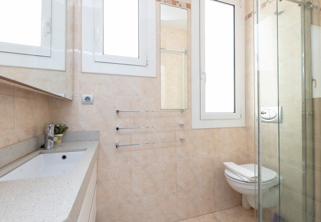 Appartement in Barcelona - Piso modernista en el centro del Eixample Appartement in Barcelona - Piso modernista en el centro del Eixample