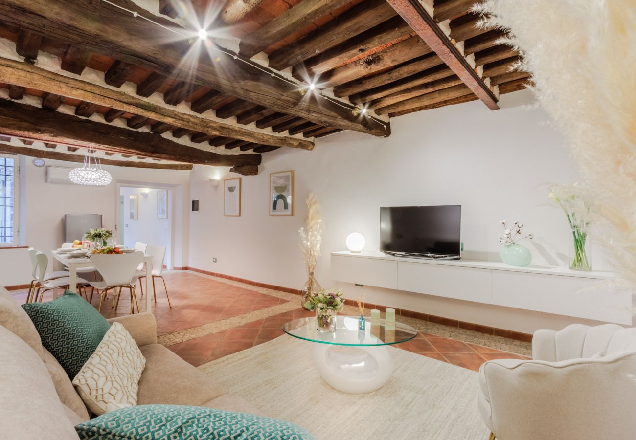 Appartement in Lucca - Casa Al Dipinto, an Apartment with Garden Appartement in Lucca - Casa Al Dipinto, an Apartment with Garden