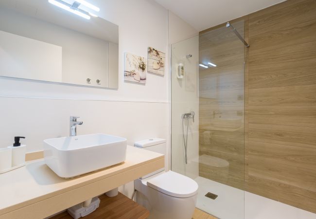 Huis in Las Palmas de Gran Canaria - Urban Square 2B12 By CanariasGetaway Huis in Las Palmas de Gran Canaria - Urban Square 2B12 By CanariasGetaway