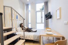 Appartement in Valencia - Pirate Duplex III | 4 Viajeros | AC WiFi | 15 min Oceanografic