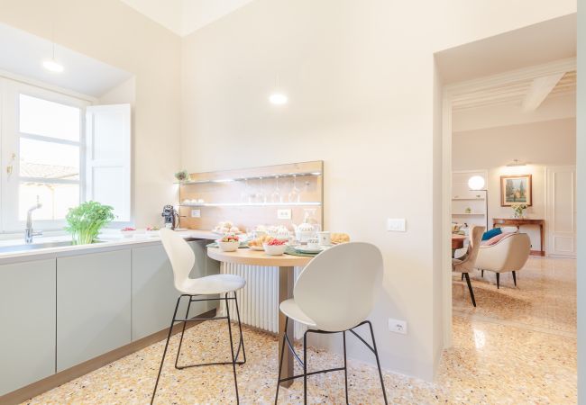 Appartement in Lucca - Elevate Your Living: Heritage Meets Modernity Appartement in Lucca - Elevate Your Living: Heritage Meets Modernity