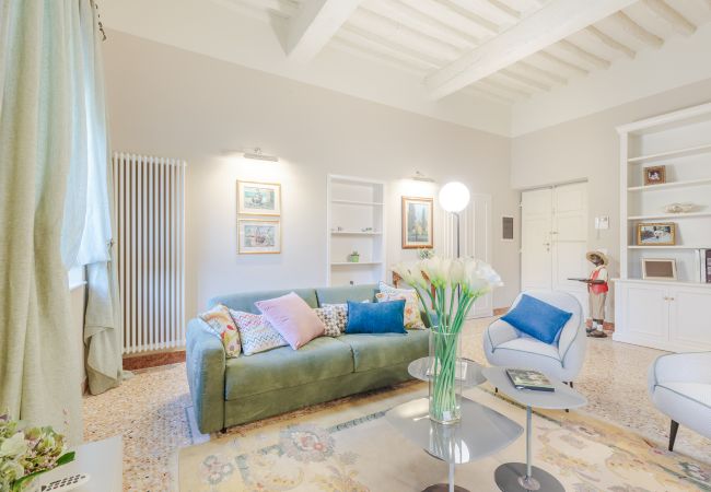 Appartement in Lucca - Elevate Your Living: Heritage Meets Modernity Appartement in Lucca - Elevate Your Living: Heritage Meets Modernity