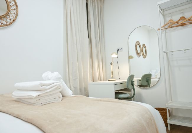 Appartement in Madrid - Encantador apartamento de un dormitorio en Madrid, cerca al metro Tetuán . Temporal  Appartement in Madrid - Encantador apartamento de un dormitorio en Madrid, cerca al metro Tetuán . Temporal