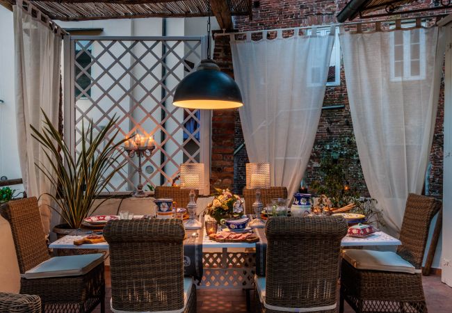 Appartement in Lucca - Casa Celeste 3 Bedrooms Apartment with Terrace Inside Lucca Appartement in Lucca - Casa Celeste 3 Bedrooms Apartment with Terrace Inside Lucca